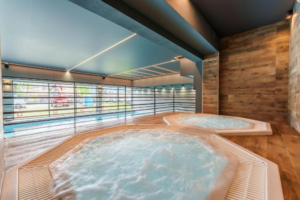 Akces Apartamenty Kasprowicza 20C- Basen, Sauny, Jacuzzi, Silownia W Cenie - Schwimmbad, Saunen, Jacuzzi, Fitnessstudio Im Preis Kołobrzeg Extérieur photo